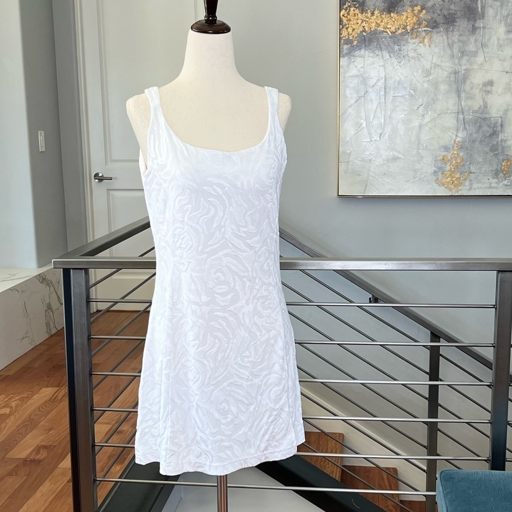 Wimbledon White Tennis Dress with Textured Print, Size Medium